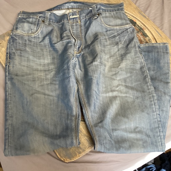 - 1 used 514 36x32 Levi’s jeans - Picture 3 of 3